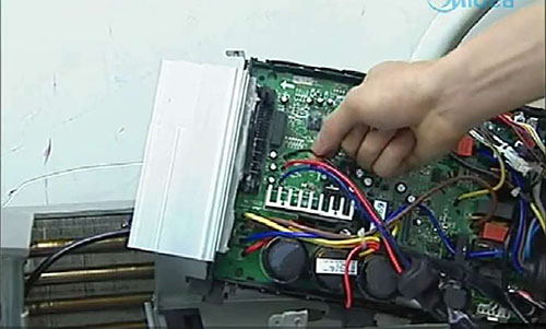 银川美的空调电话是多少